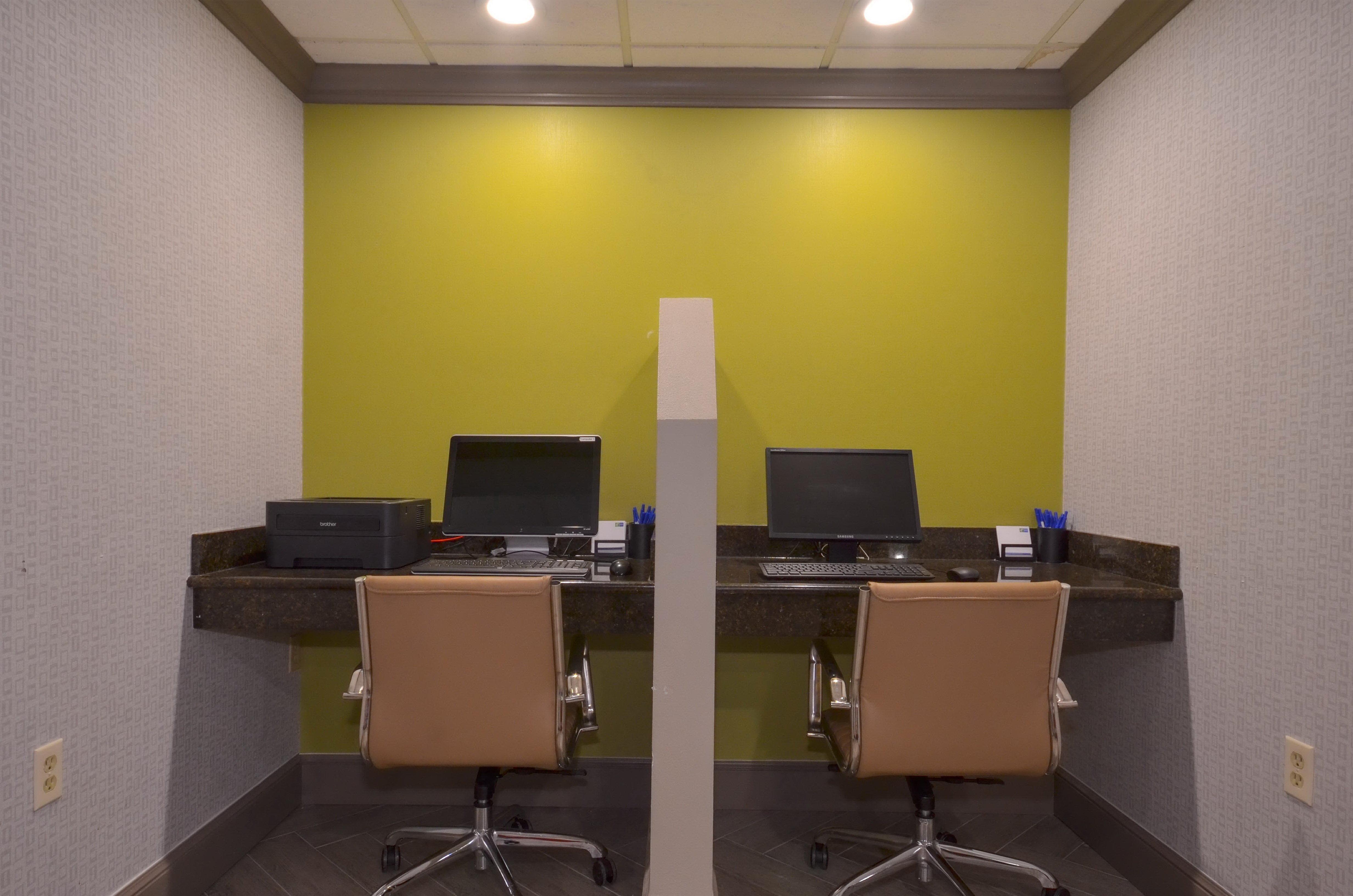 Holiday Inn Express & Suites Fayetteville University Of Arkansas Area By Ihg Buitenkant foto
