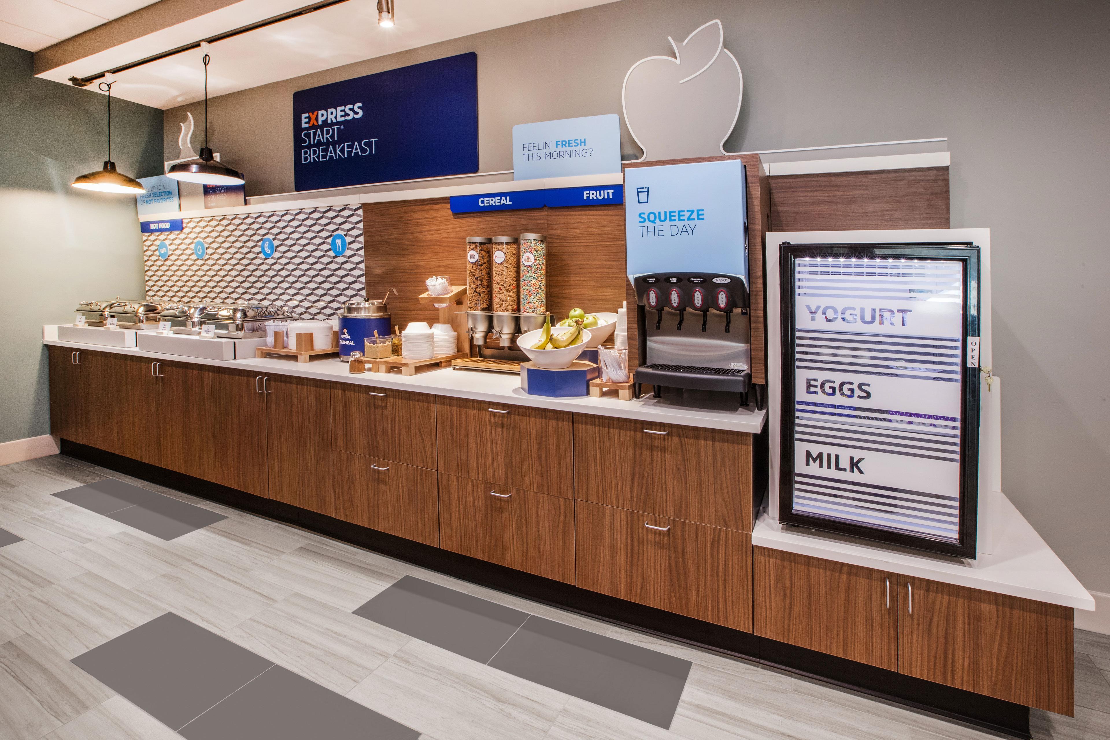 Holiday Inn Express & Suites Fayetteville University Of Arkansas Area By Ihg Buitenkant foto