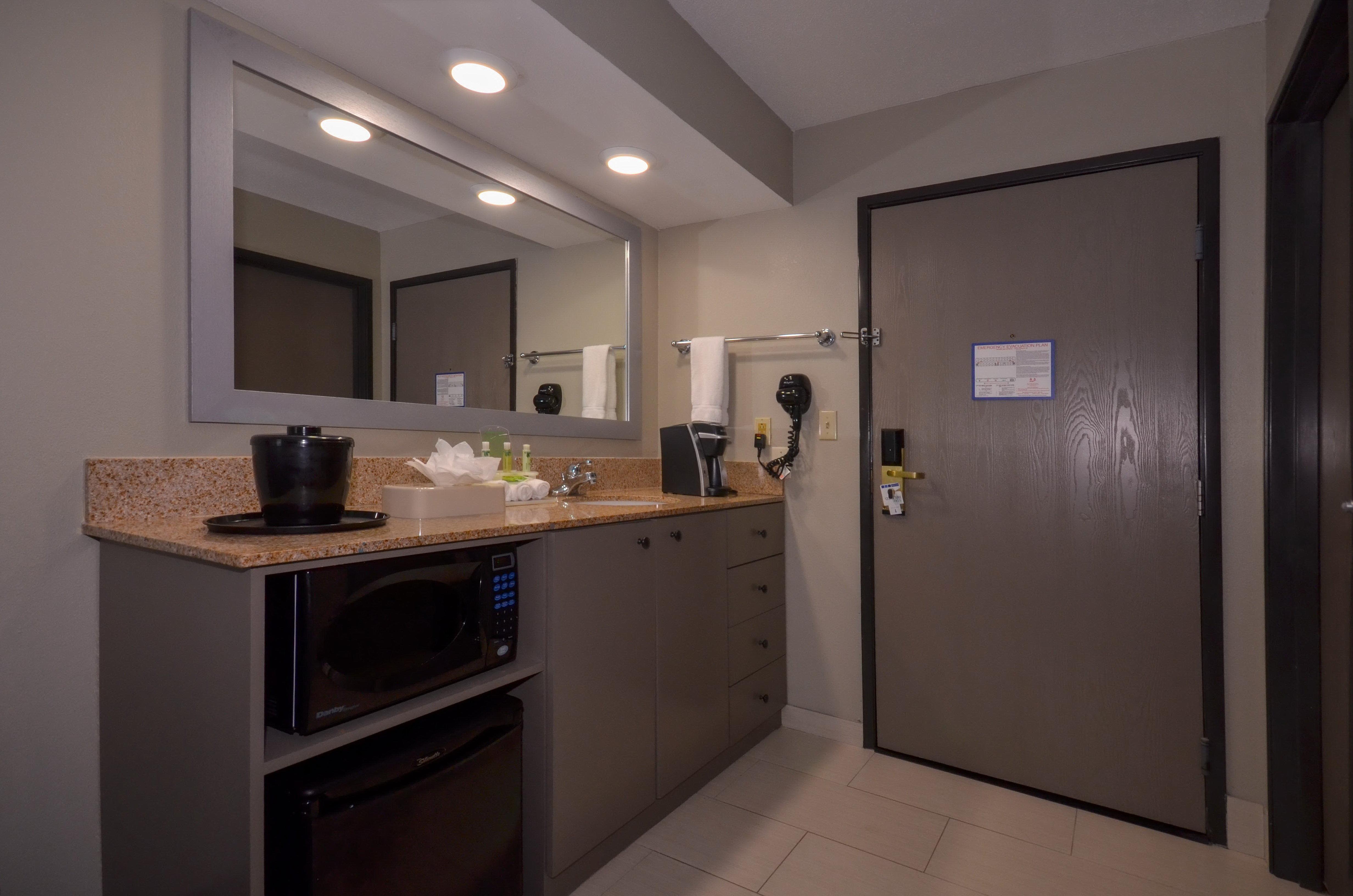 Holiday Inn Express & Suites Fayetteville University Of Arkansas Area By Ihg Buitenkant foto