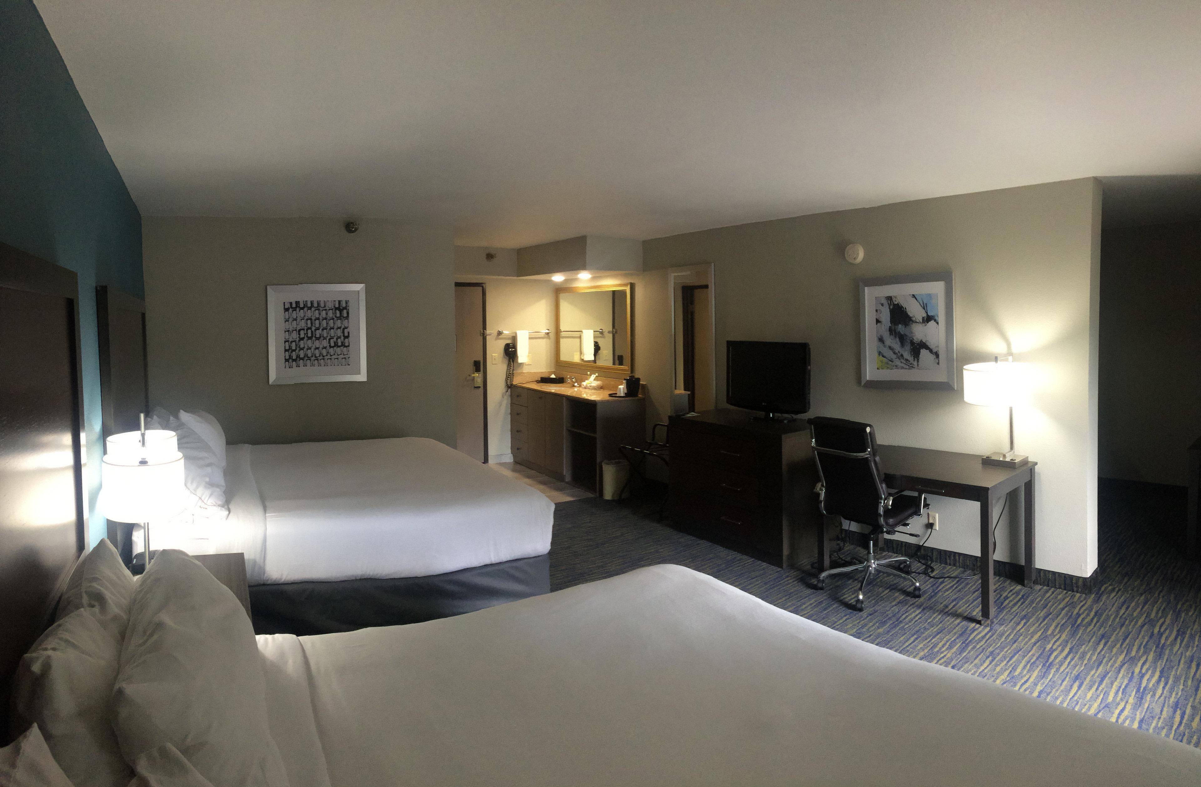 Holiday Inn Express & Suites Fayetteville University Of Arkansas Area By Ihg Buitenkant foto